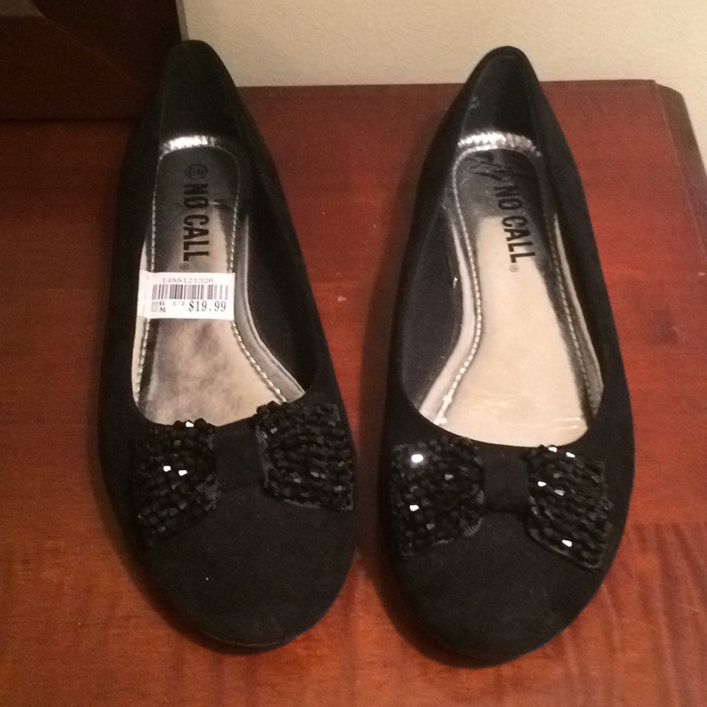 Black Flats with Bows